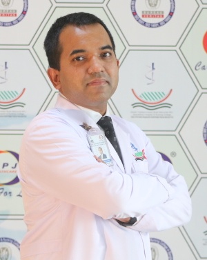 Dr. Razeeb Hassan